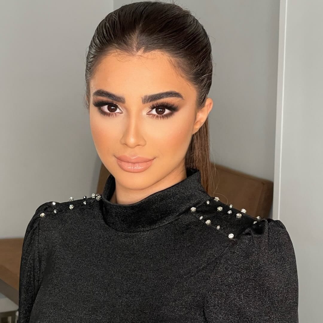مرکز کاشت ناخن هسنا