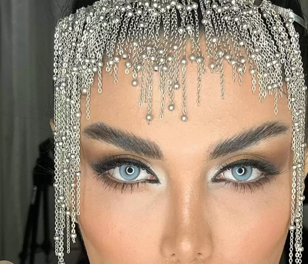 نمونه کارهای سالن زیبایی سالن زیبایی آیسانا بیوتی