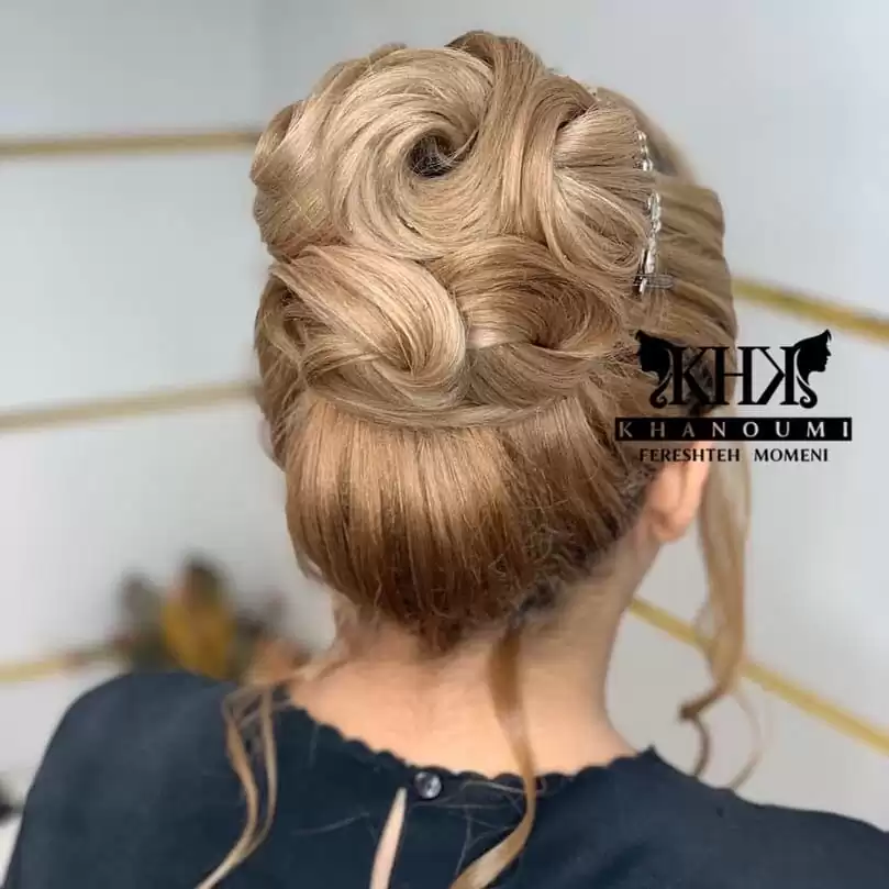 نمونه کارهای سالن زیبایی سالن زیبایی خانمی