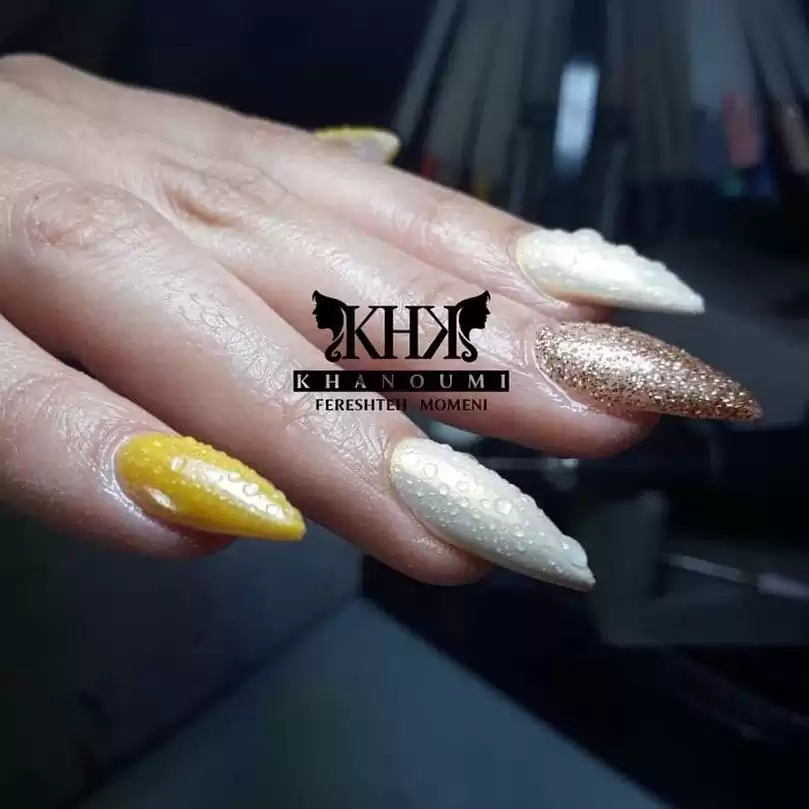 نمونه کارهای سالن زیبایی سالن زیبایی خانمی