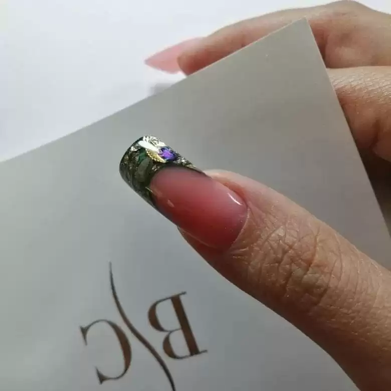 نمونه کارهای سالن زیبایی خانه زیبایی سارا حیدری