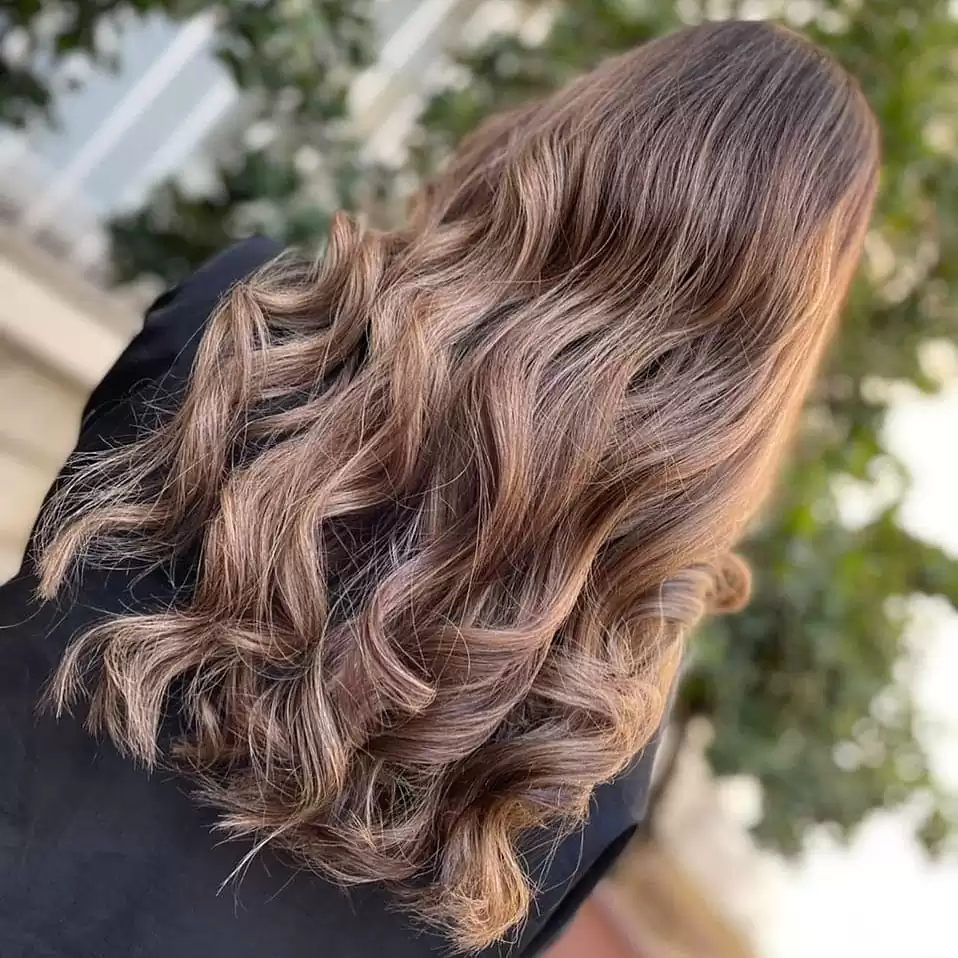 نمونه کارهای سالن زیبایی سالن زیبایی ماکیاژ