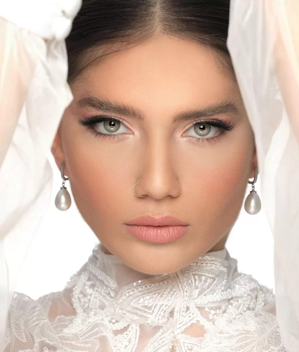 نمونه کارهای سالن زیبایی سالن زیبایی آتی بیوتی