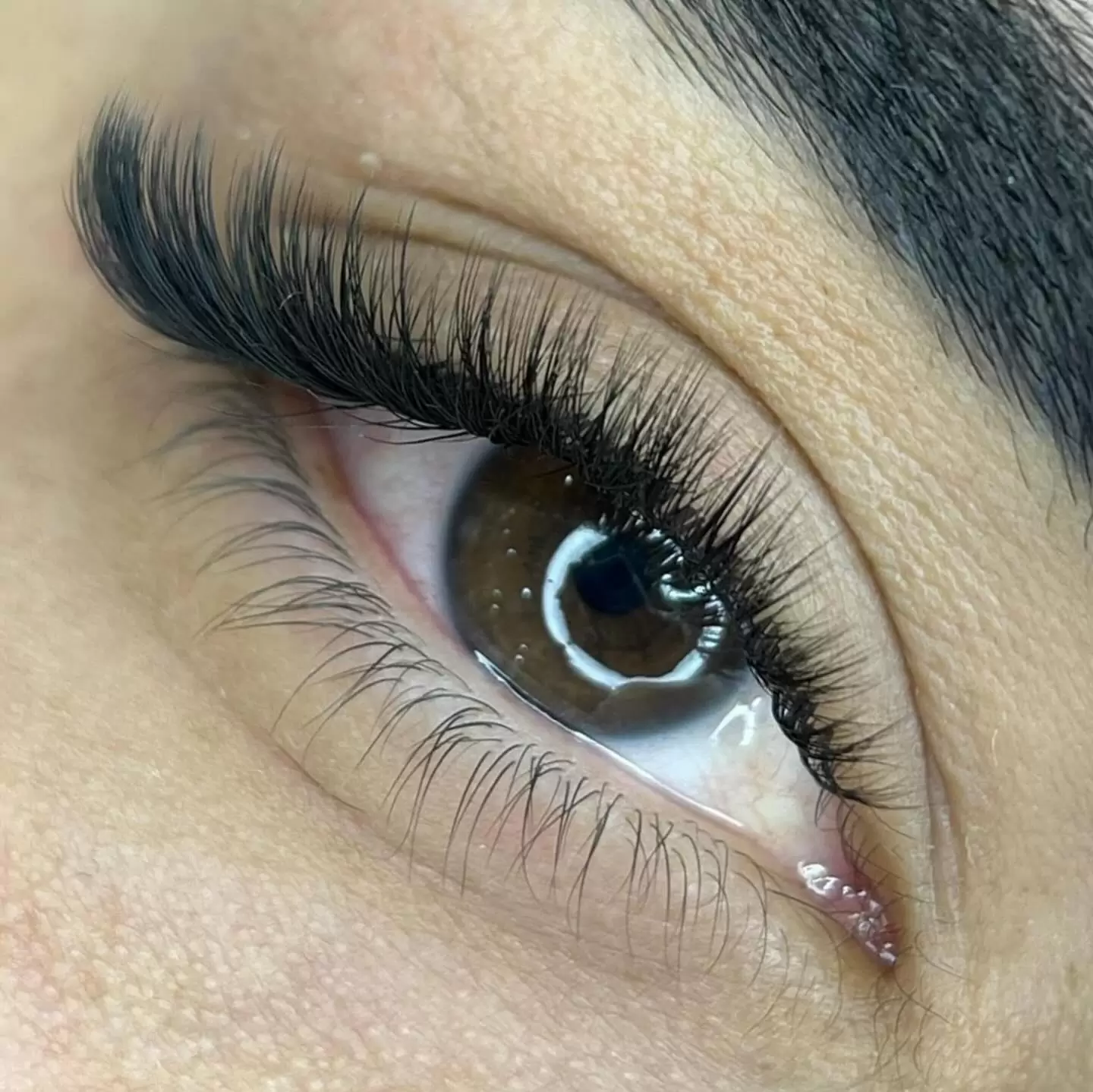 نمونه کارهای سالن زیبایی سالن زیبایی مریم قلندری