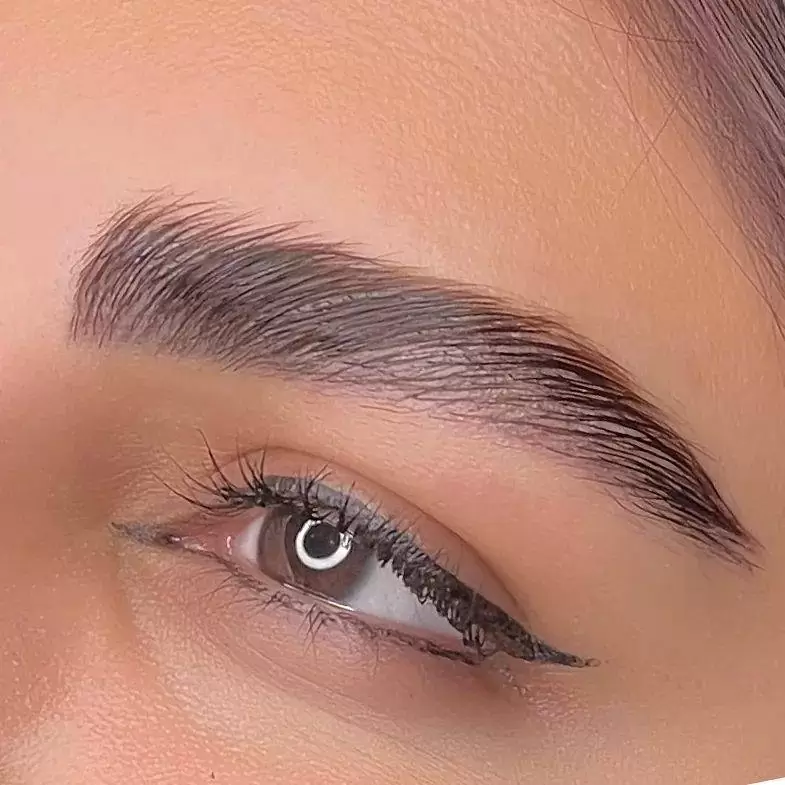 نمونه کارهای سالن زیبایی سالن زیبایی موژان