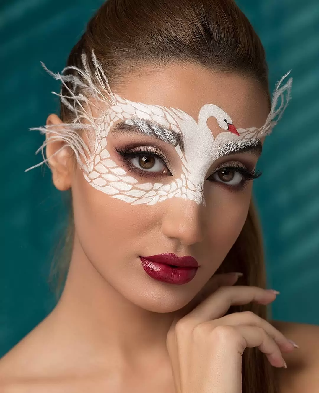 نمونه کارهای سالن زیبایی سالن زیبایی نسیم زیبایی