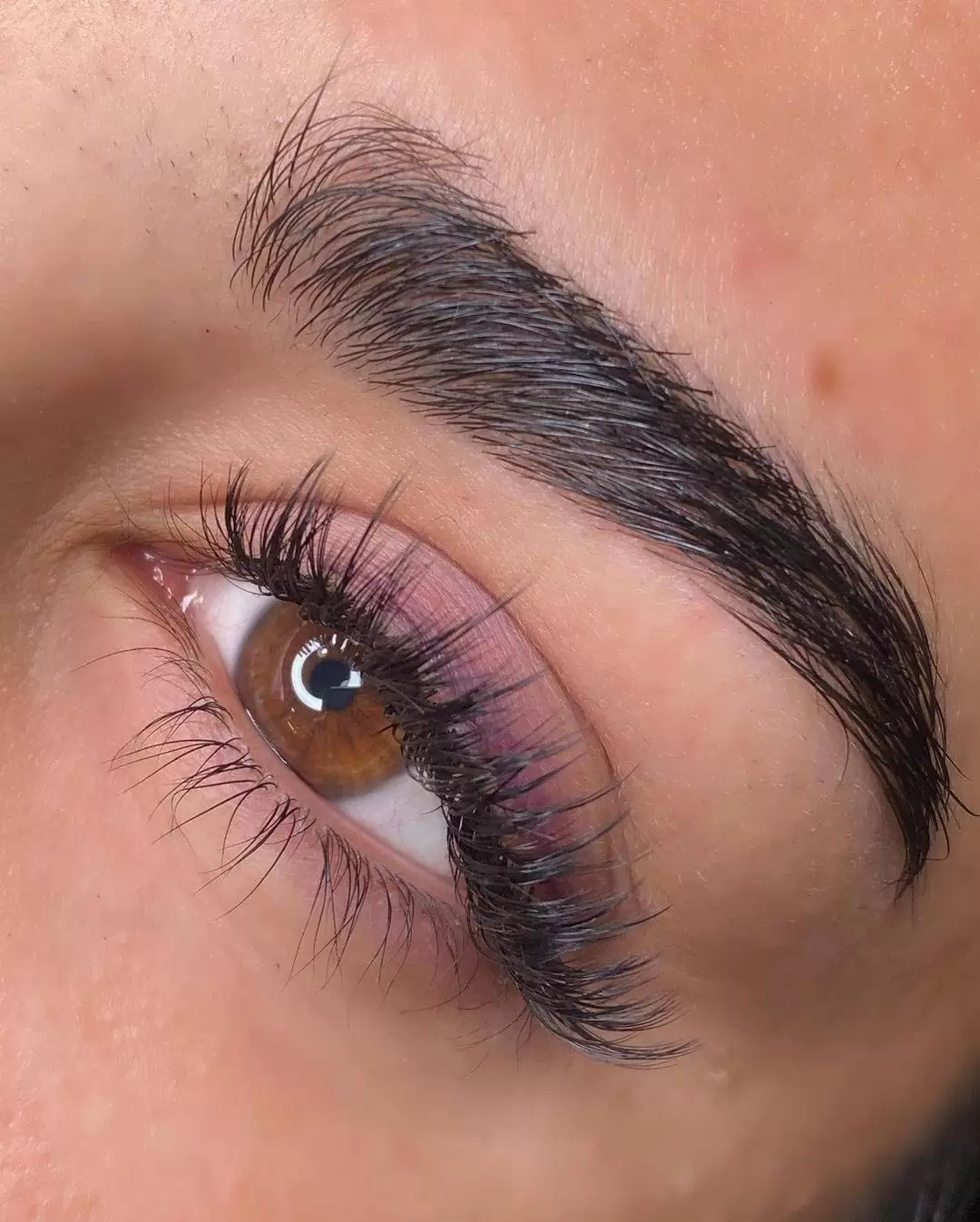 نمونه کارهای سالن زیبایی سالن زیبایی روکو