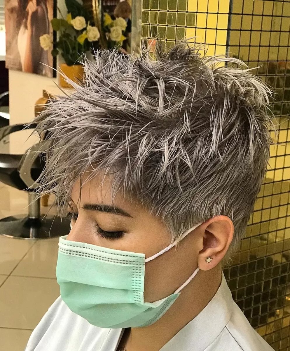 نمونه کارهای سالن زیبایی سالن زیبایی رز