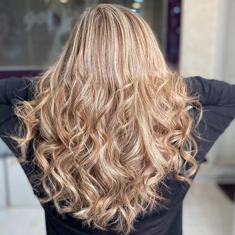 نمونه کارهای سالن زیبایی سالن زیبایى گل