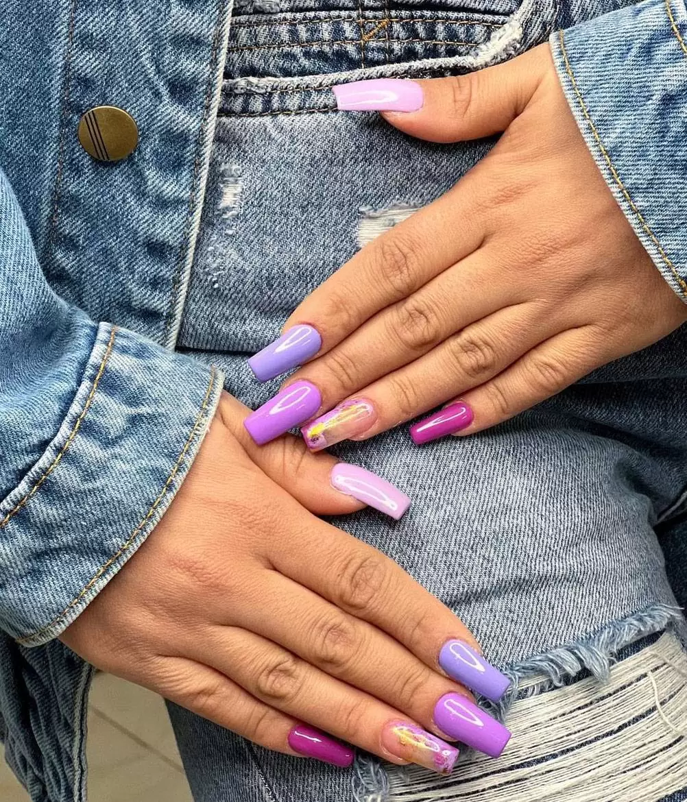 نمونه کارهای سالن زیبایی سالن زیبایى گل