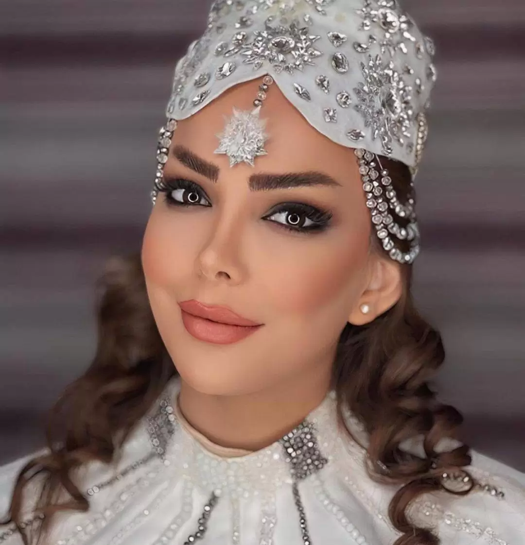 نمونه کارهای سالن زیبایی سالن زیبایى گل