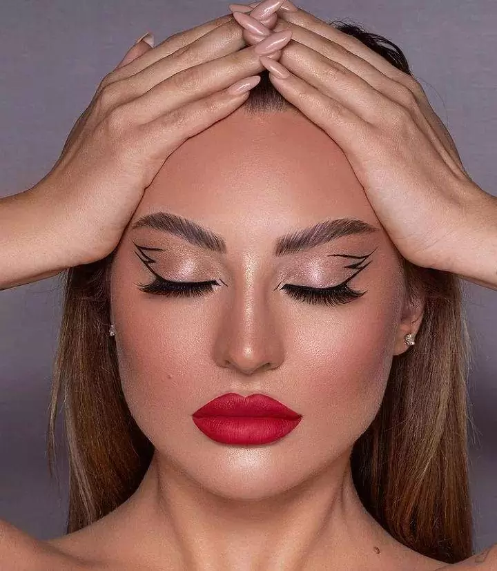 نمونه کارهای سالن زیبایی سالن زیبایی شایکا