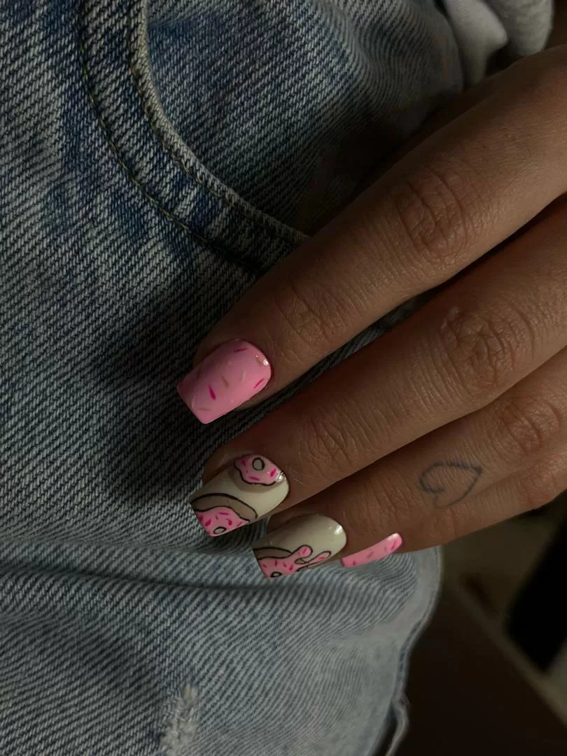 نمونه کارهای سالن زیبایی سالن زیبایی سوزی